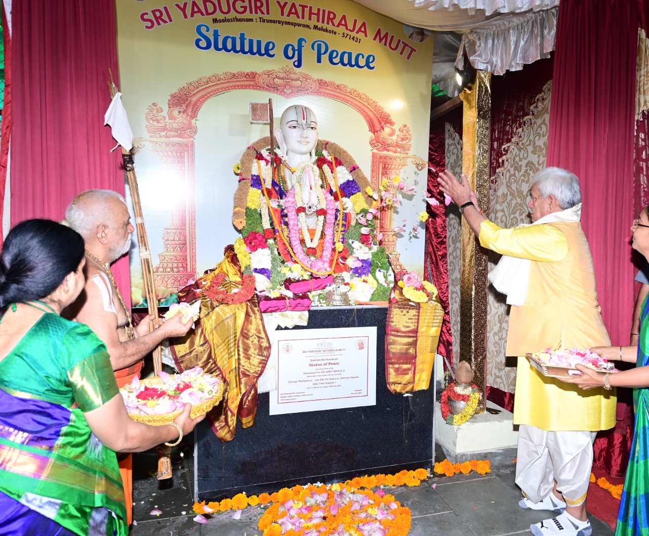 LG attended the unveiling of Statue of Peace of Swami Ramanujacharya Ji